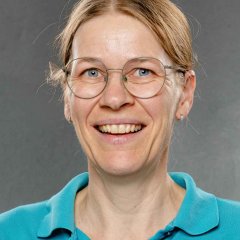 Porträtaufnahme der Mitarbeiterin der Krankenpflegestation Sandra Henning. Sandra Henning.